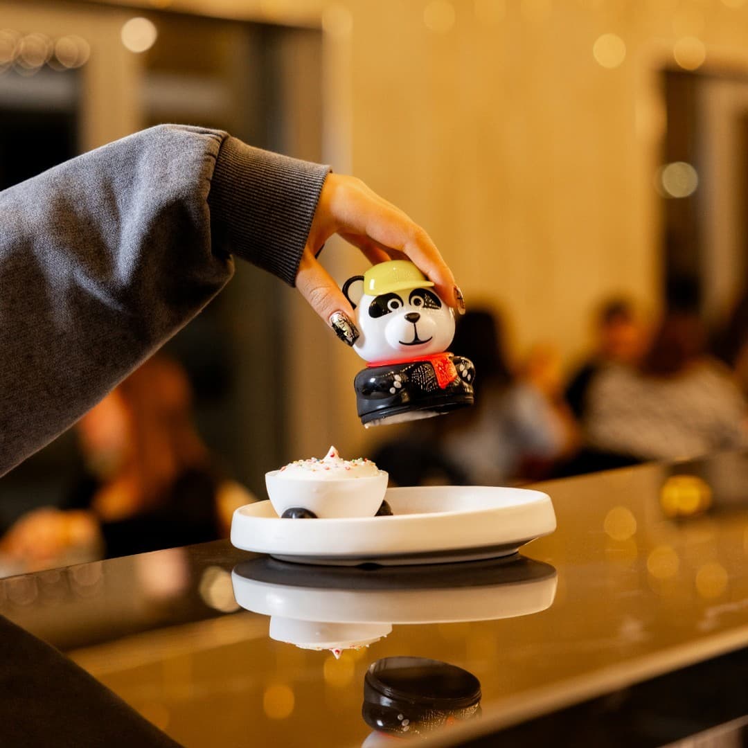 Kevin ci svela i segreti del wasabi! 🌿✨ Sai come si mangia? 🍣 E voi come lo mangiate? 🥢